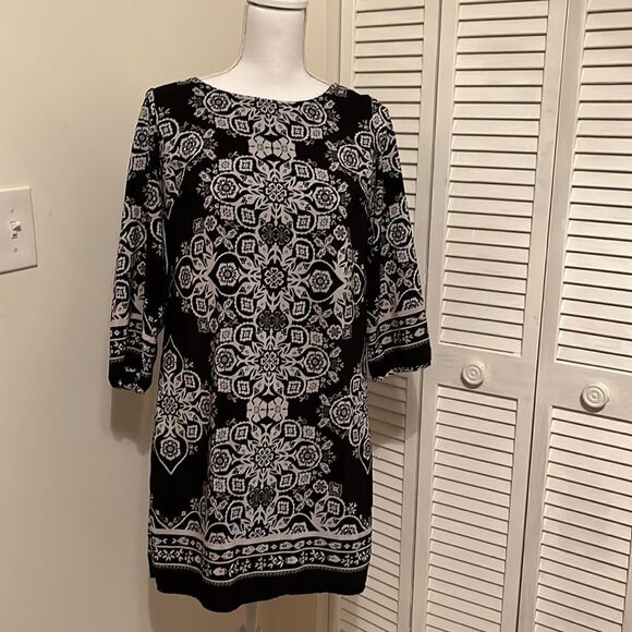 OLD Navy Black And Grey Patterned Mini Dress. Size S/P - Picture 1 of 5